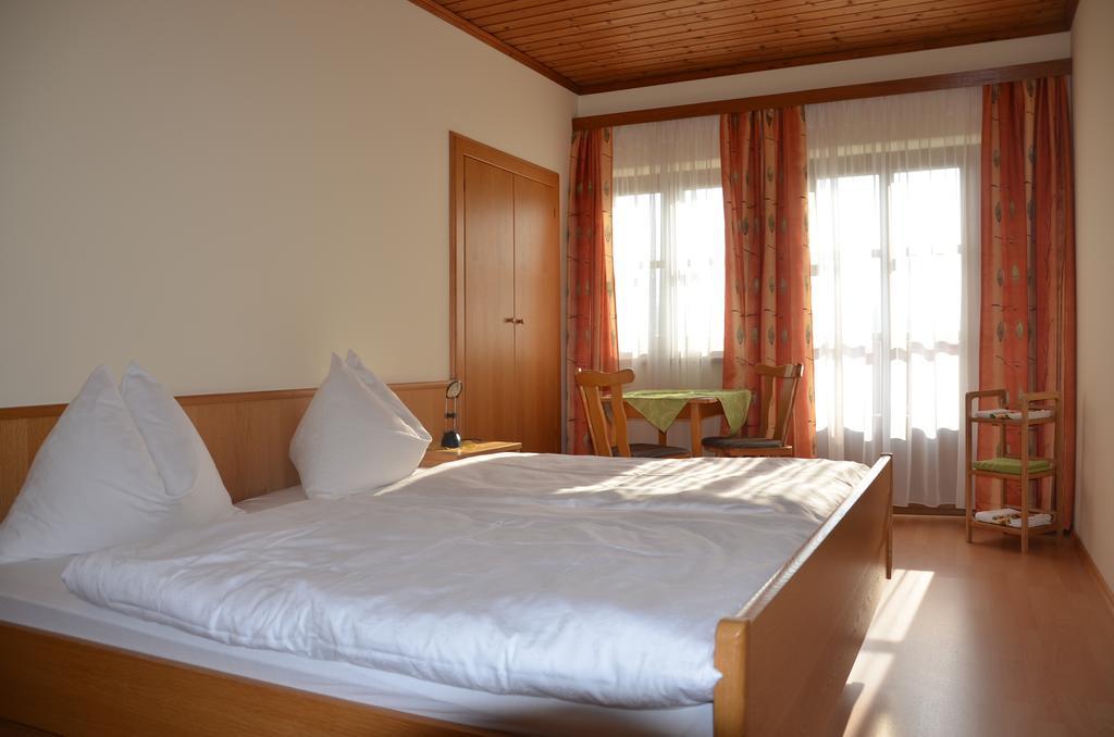 Urlaub Am Kraeutlhof In Mariapfarr Apartment Room photo